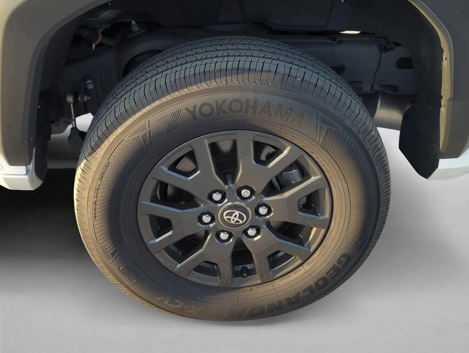 Used 2025 Ice Cap Toyota SR5 image 6