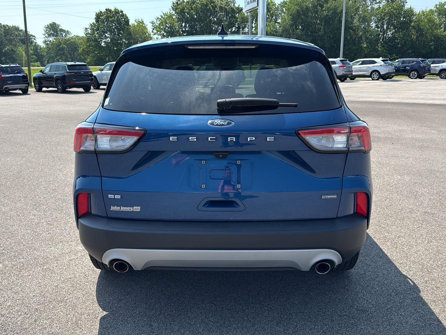 Used 2022 Atlas Blue Ford SE Hybrid image 13