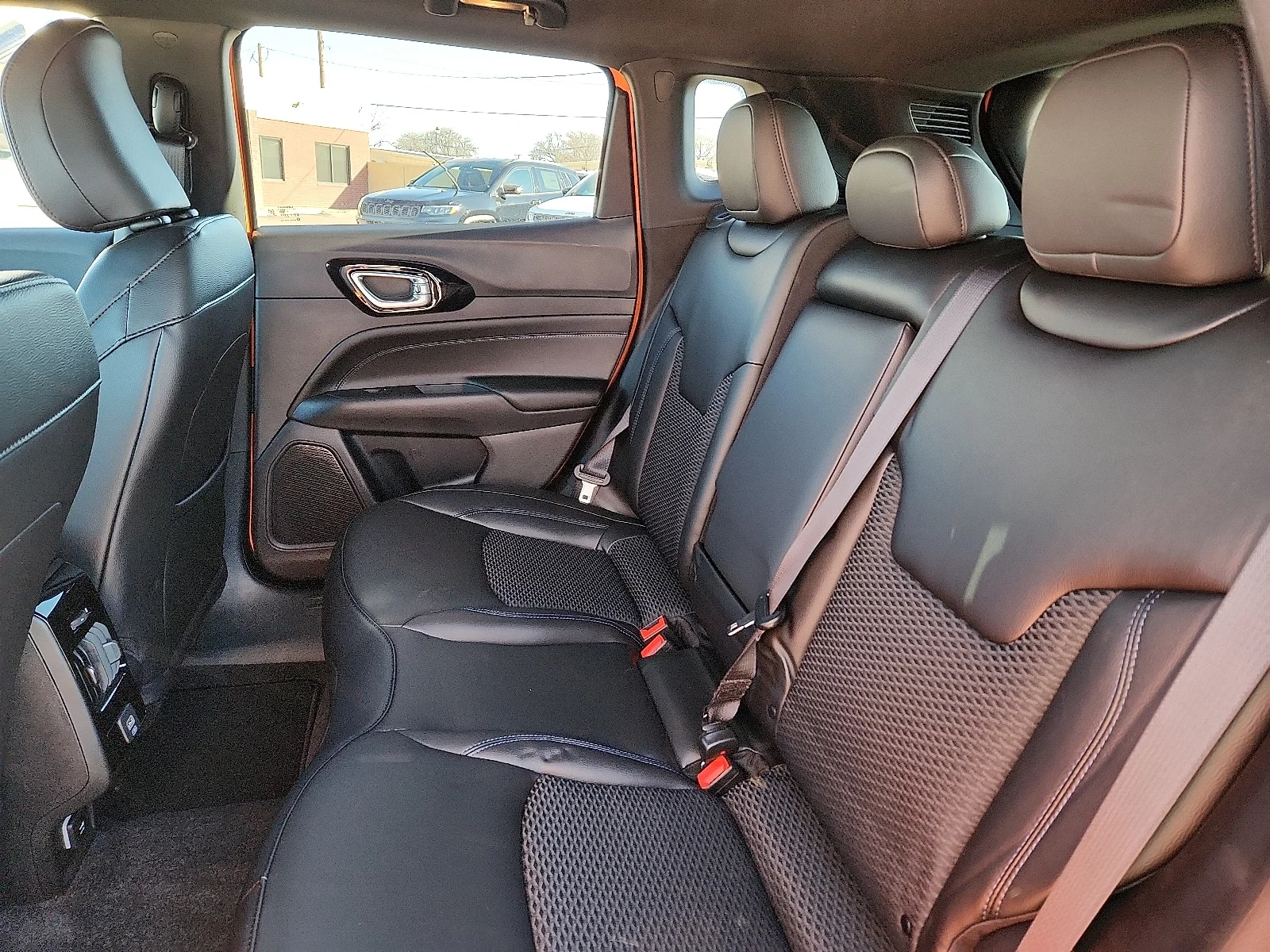 New 2026 Orange Jeep LATITUDE ALTITUDE 4X4 image 10