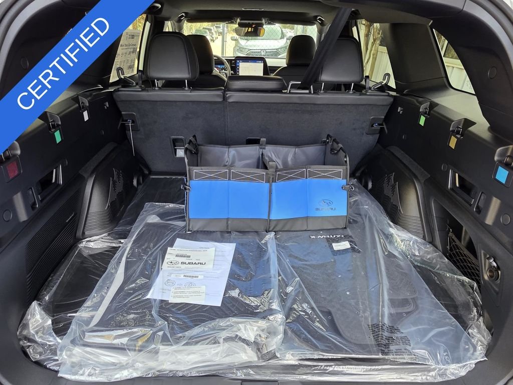 2026 Subaru Outback Limited - Photo 17