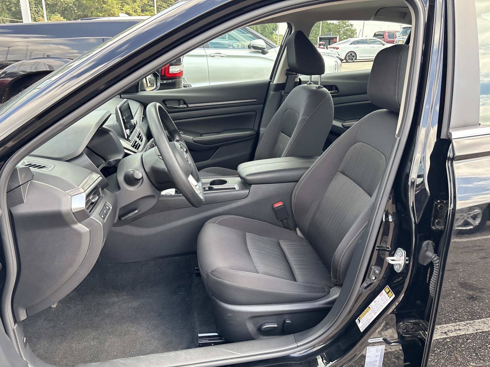 2026 Nissan Altima SV - Photo 23