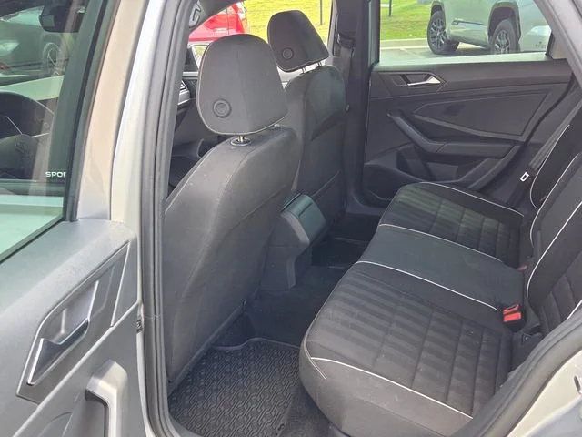 Used 2024 Silver Volkswagen 1.5T Sport image 7