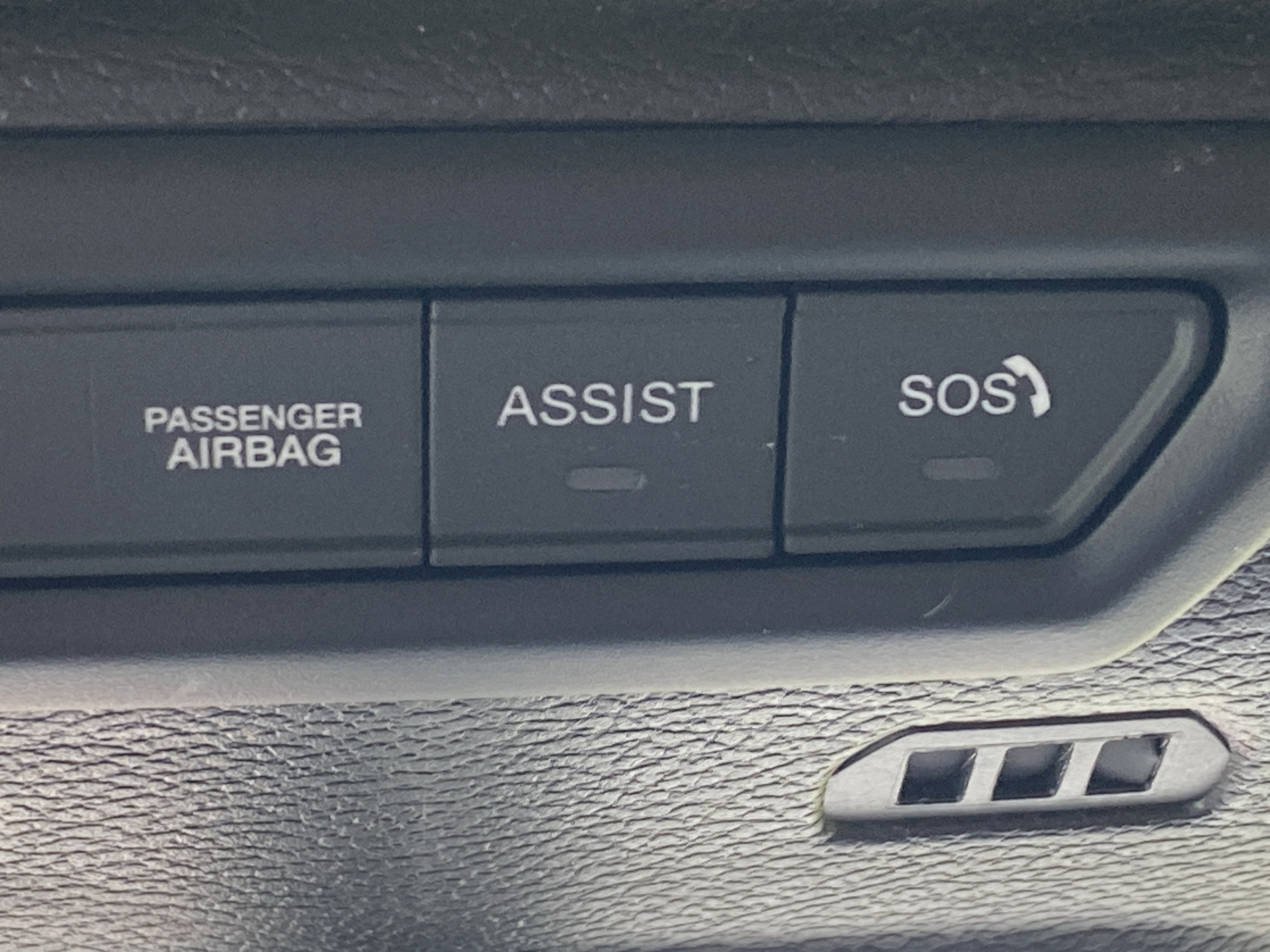 2020 Jeep Wrangler Unlimited Sahara - Photo 19