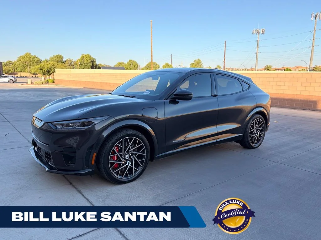 2022 Ford Mustang Mach-E