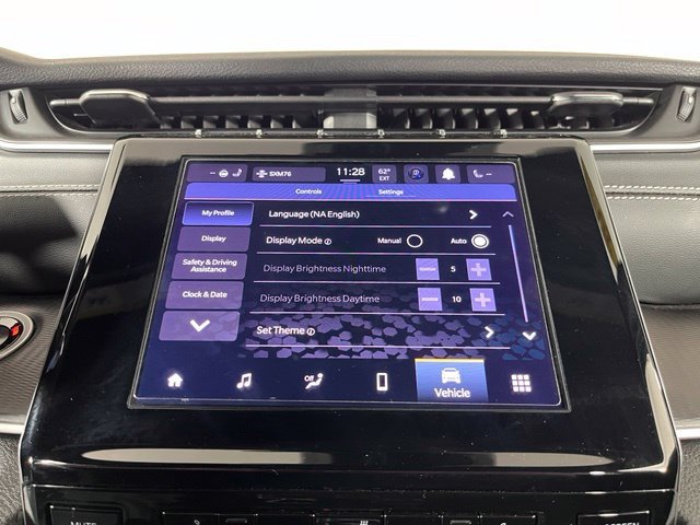 Used 2025 Red Jeep Altitude image 30