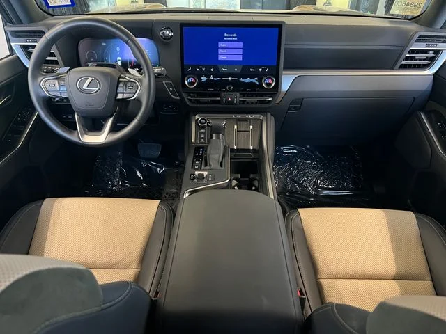 Used 2025 Nori Green Pearl Lexus 550 Overtrail image 35