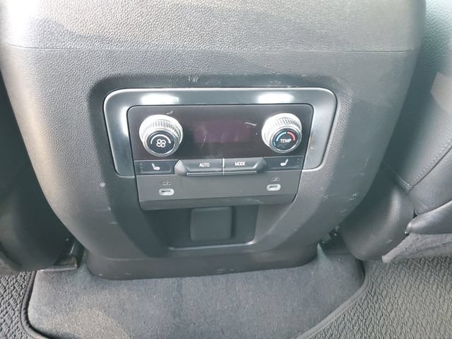 Used 2023 Onyx Black GMC Denali image 25