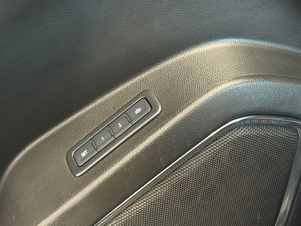 Used 2019 Black Chevrolet LT image 28