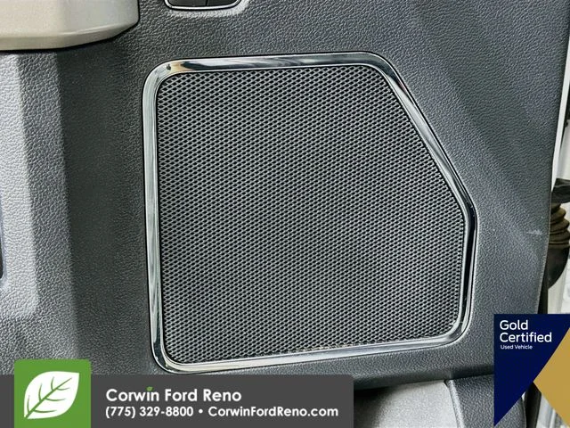 Used 2022 Oxford White Ford Lariat image 22