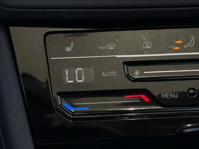 New 2026 Gray Volkswagen 1.5T SE image 18