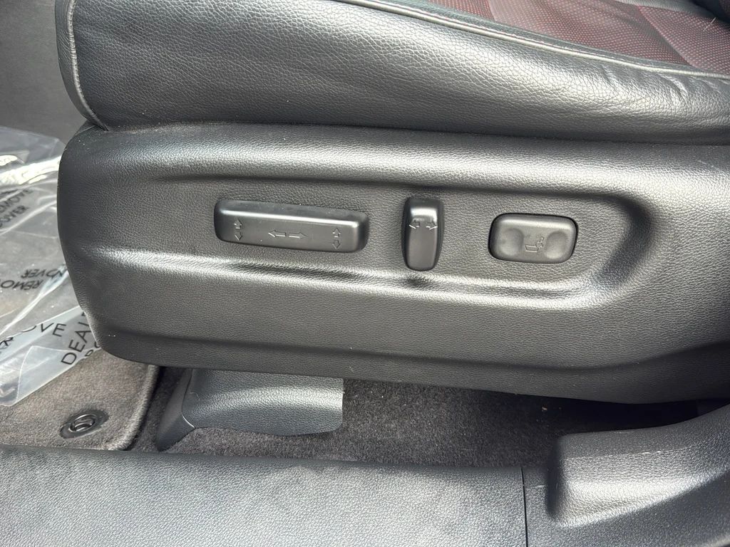 Used 2024  Honda Black Edition image 18