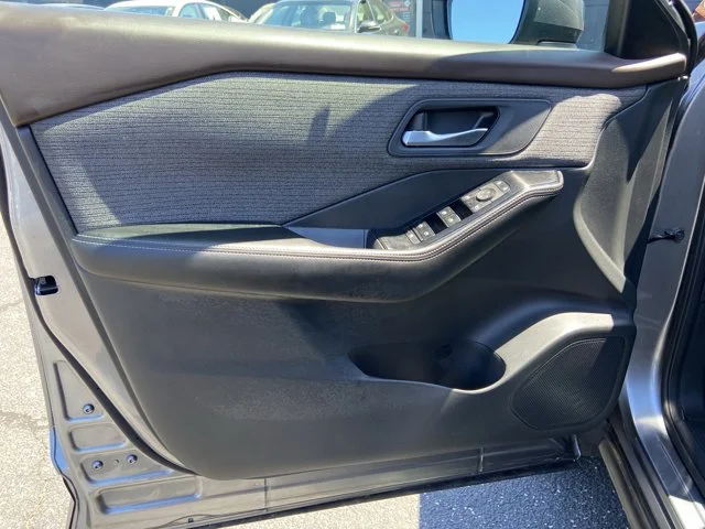 Certified Used 2022 Gun Metallic Nissan SV image 24
