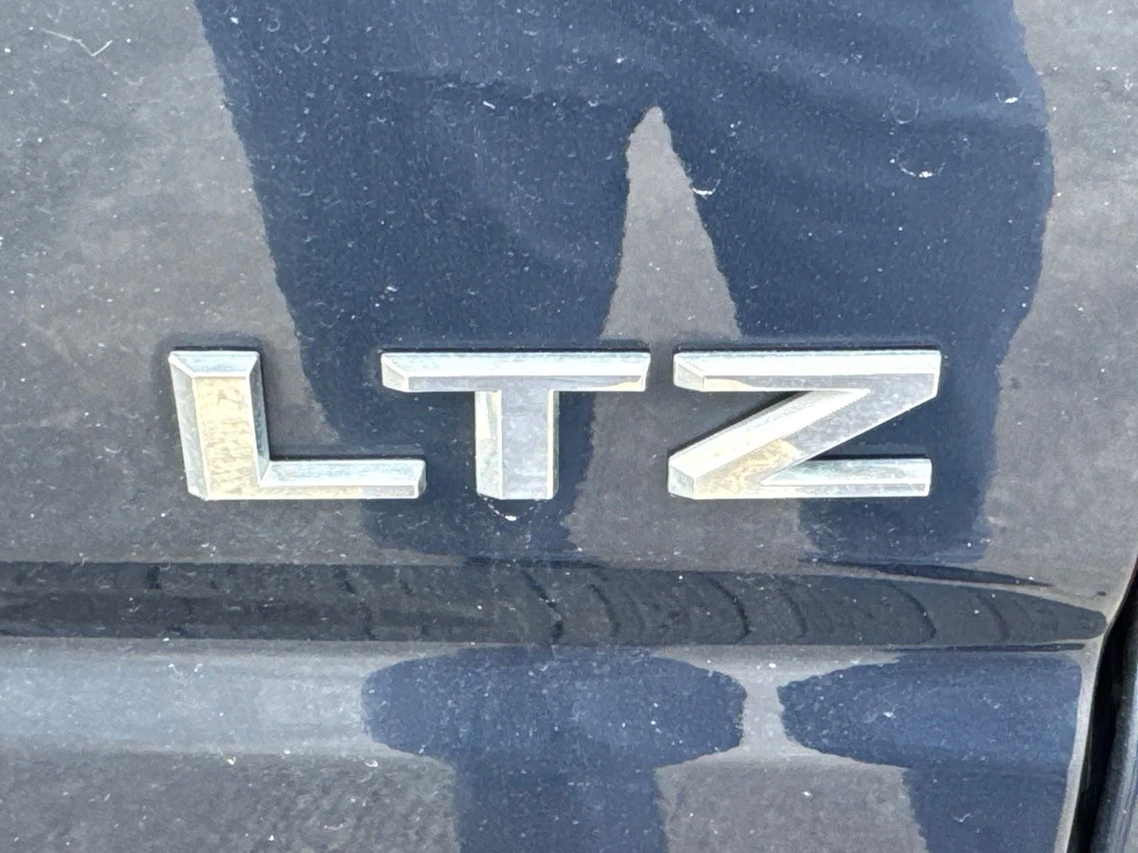 Used 2019 Northsky Blue Metallic Chevrolet LTZ image 5