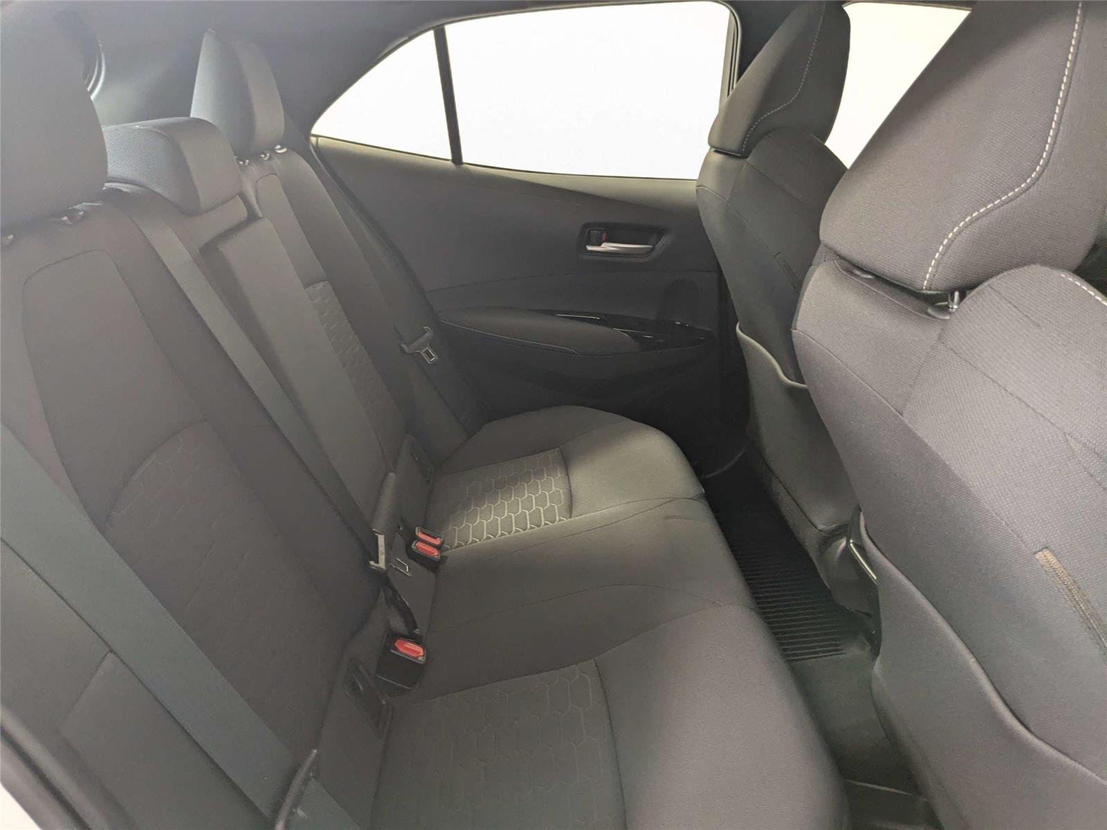 Certified Used 2022 Super White Toyota SE image 28