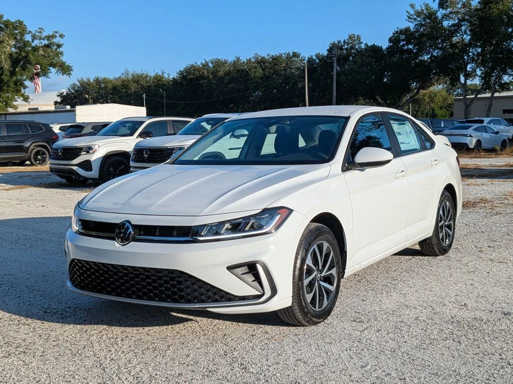 New 2026 White Volkswagen 1.5T S image 2