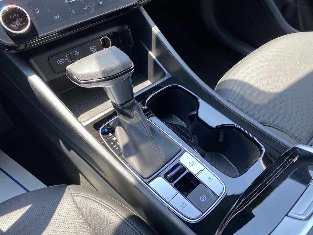 New 2026 Rockwood Green Hyundai SEL FWD image 24