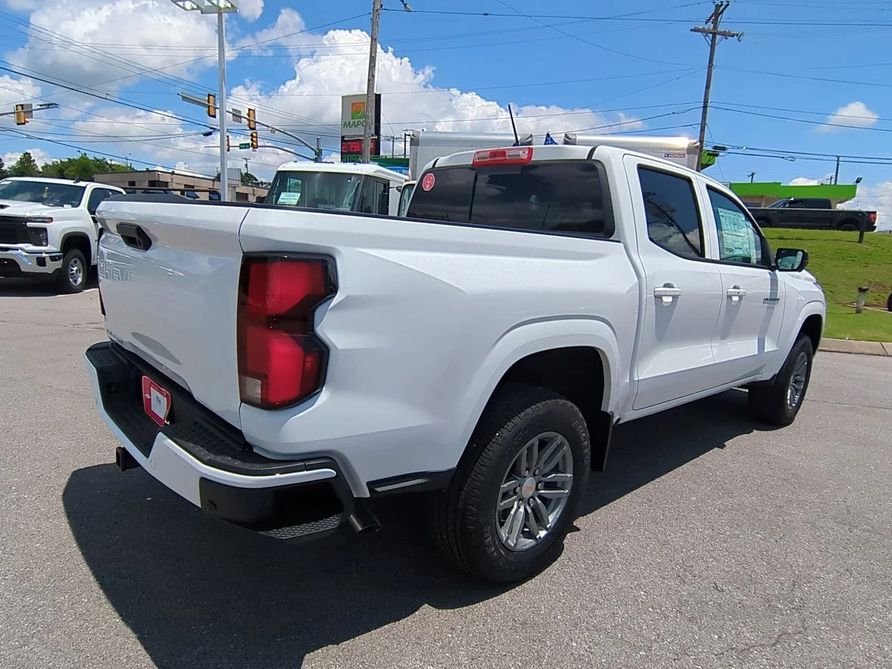 2025 Chevrolet Colorado LT - Photo 8
