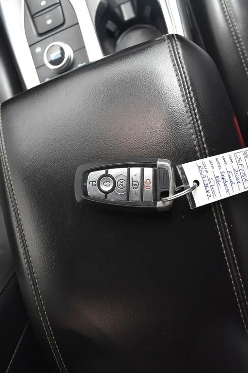 Used 2024 Silver Ford XLT image 30