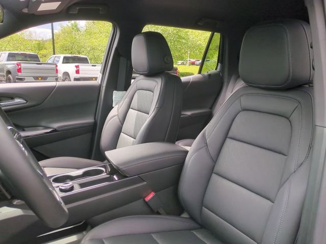 New 2026 Lakeshore Blue Metallic Chevrolet LT image 21