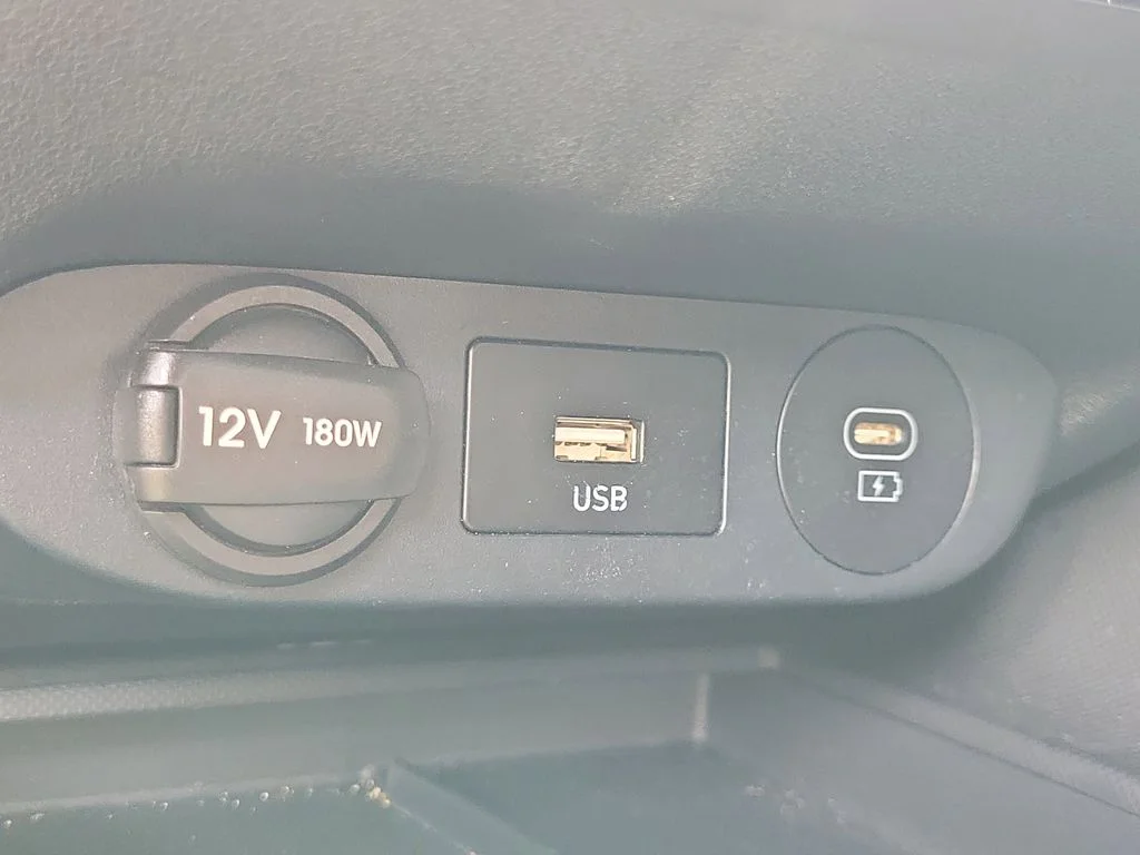 Used 2025 Red Hyundai Base image 27