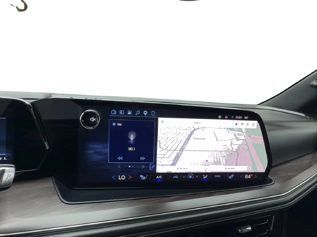 Used 2025 White Chevrolet LT image 54