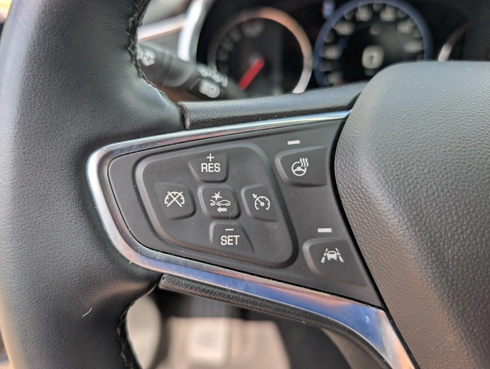 Used 2024 Lakeshore Blue Metallic Chevrolet 2LT image 24