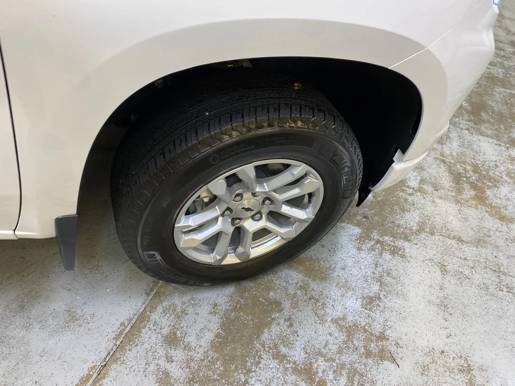 Used 2026 White Chevrolet RST image 14