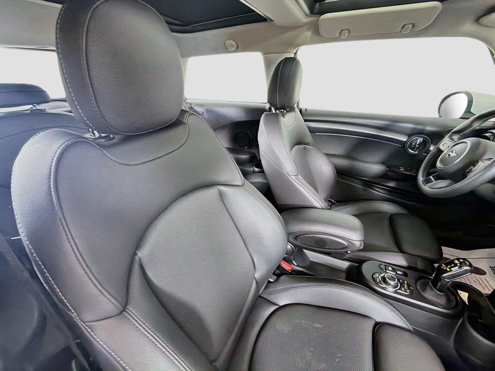 Used 2024  MINI Cooper S image 27