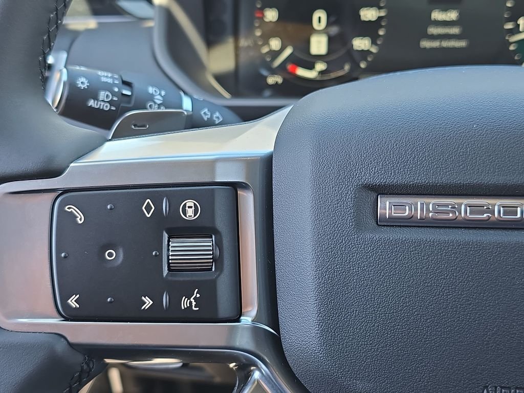 New 2026 Santorini Black Land Rover S image 19