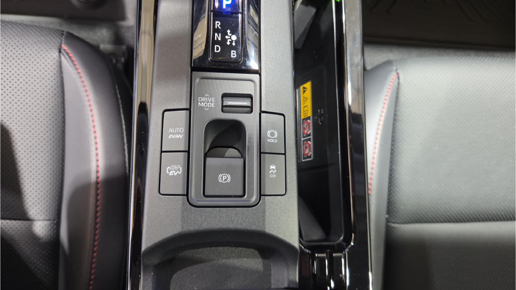 New 2027 Wind Chill Pearl Toyota XSE image 36