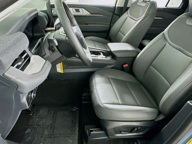 New 2026 Blue Ford Active image 9