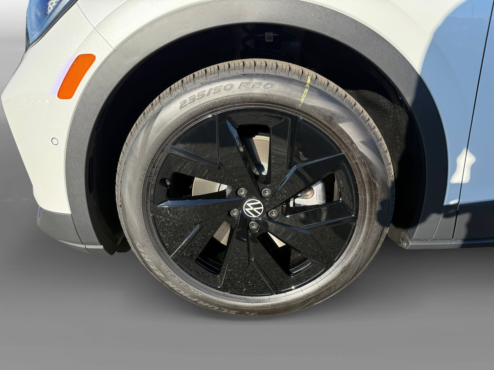 New 2026 Opal White Pearl Volkswagen Pro S image 9