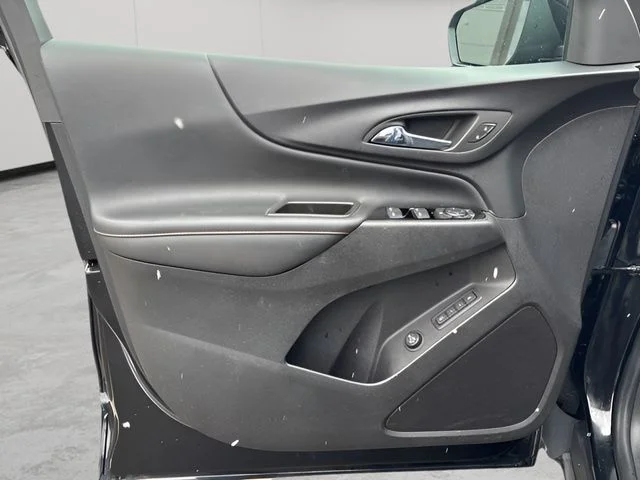Used 2024 Black Chevrolet Premier image 22