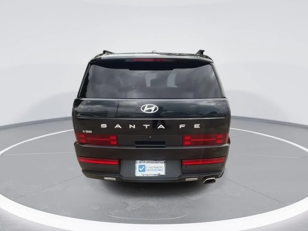 Used 2024 Black Hyundai SEL image 7