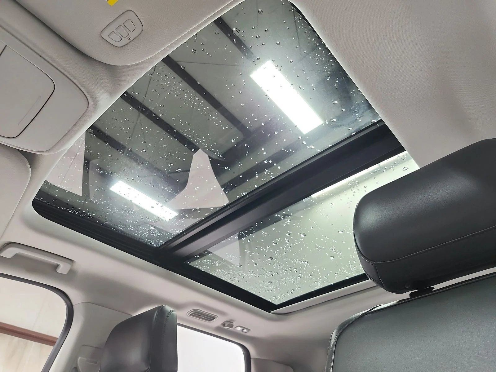 Used 2025 Black Ford Active image 23