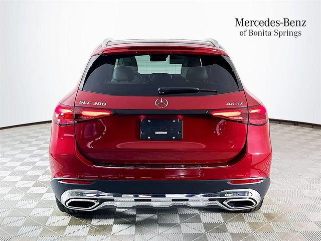Used 2026 Red Mercedes-Benz GLC 300 image 6