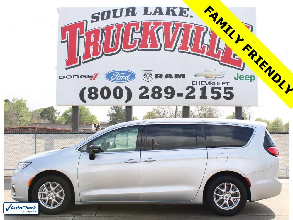 2024 Chrysler Pacifica Touring L