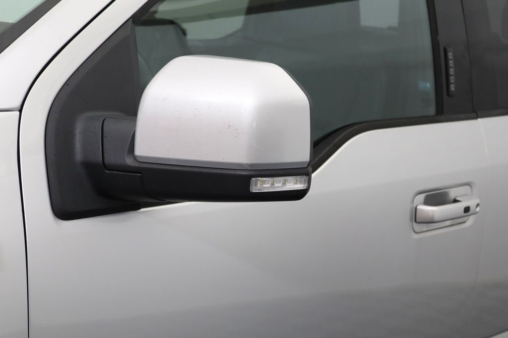 Used 2017 Silver Ford Lariat image 12