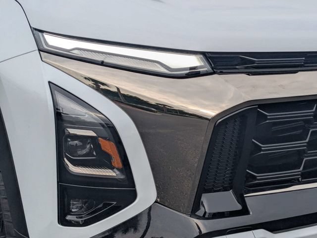 New 2027 Polar White Tricoat Chevrolet ACTIV image 9