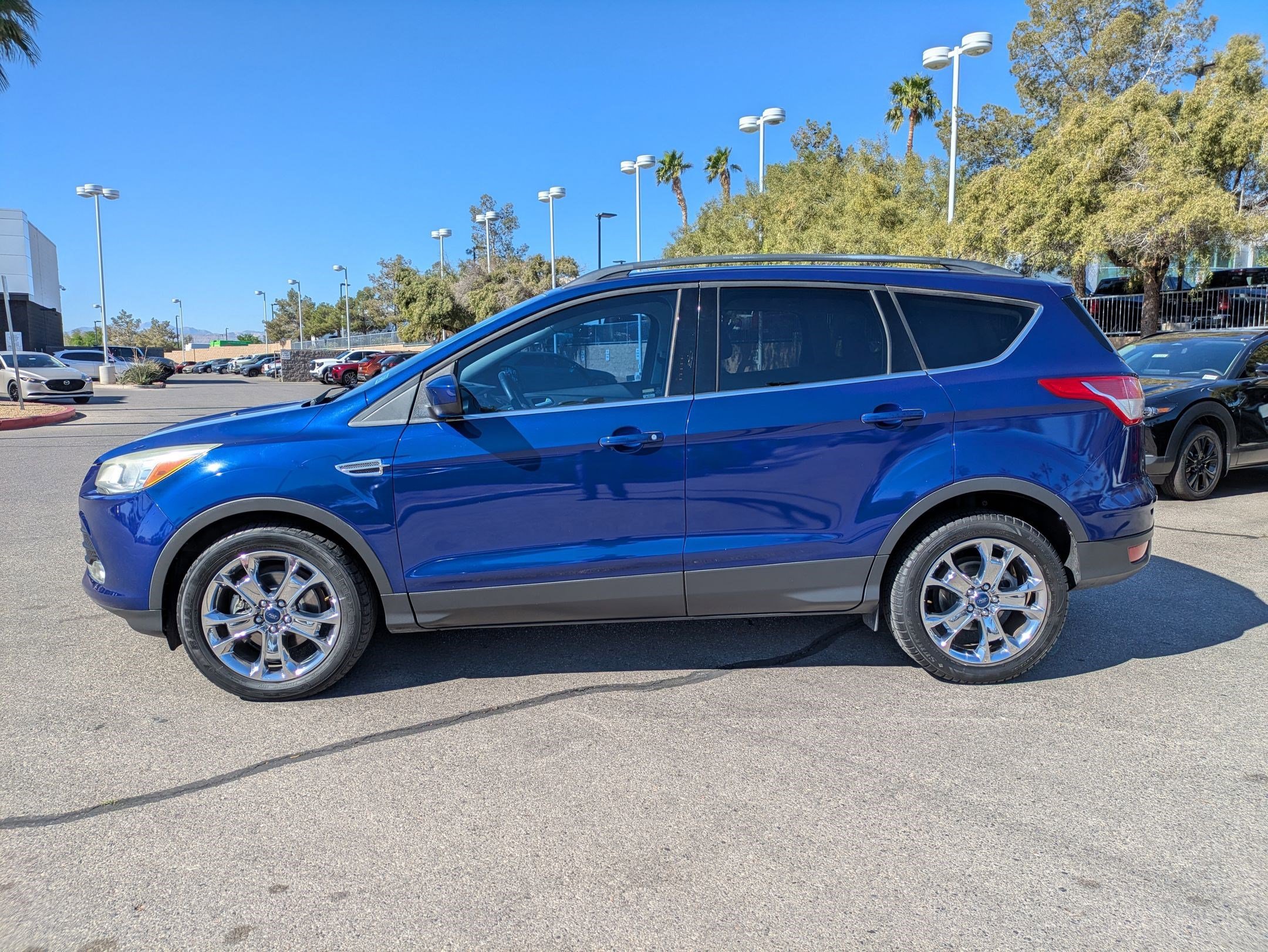 Used 2014 Ford Escape SE with VIN 1FMCU0GX0EUB72738 for sale in Las Vegas, NV