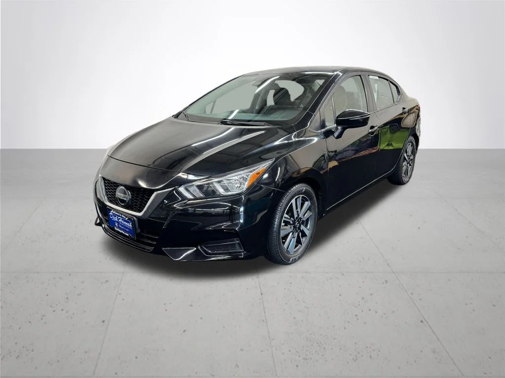 Used 2021 Black Nissan 1.6 SV image 2