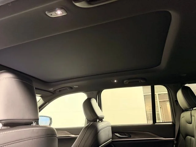 New 2026 White Jeep Limited image 29