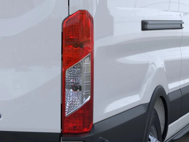 New 2026 Oxford White Ford Base image 21