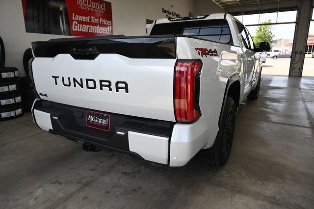 New 2026 Wind Chill Pearl <sup>1</sup> Toyota  Platinum image 5