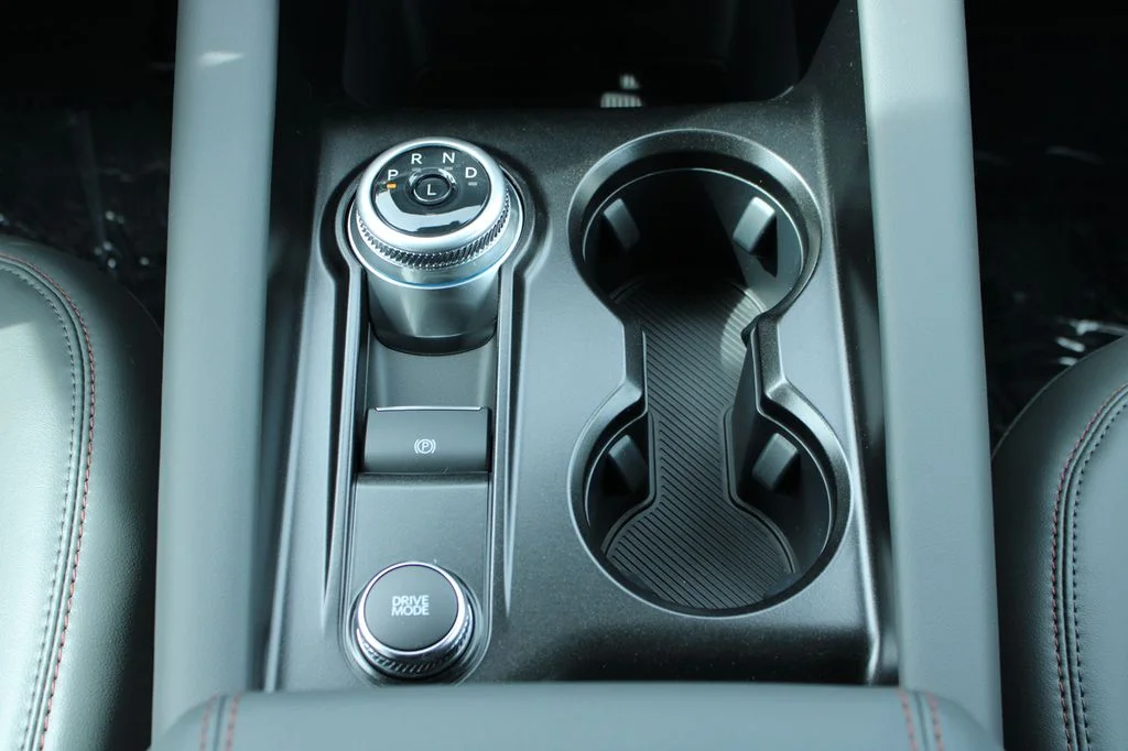 New 2026 Vapor Blue Metallic Ford Active image 29