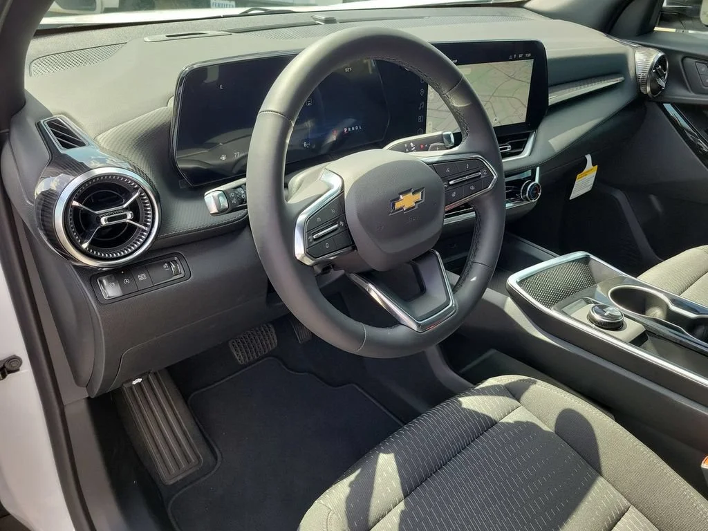 New 2026 Summit White Chevrolet LT image 2