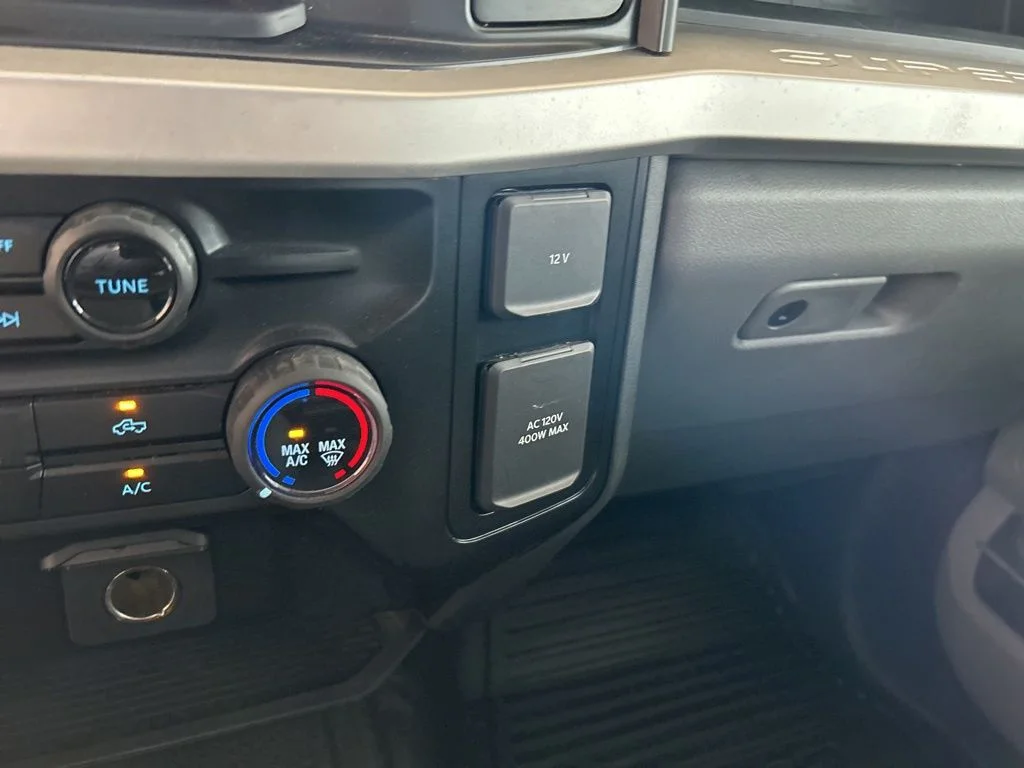 Used 2025 White Ford XL image 51