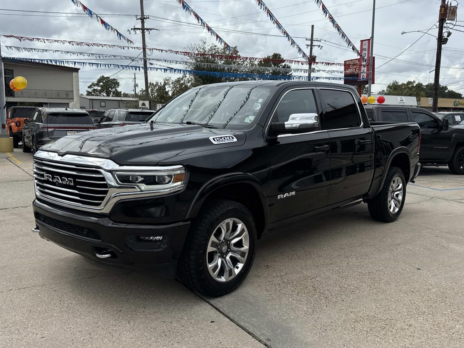 Used 2024 Diamond Black Crystal Pearlcoat Ram Longhorn image 3
