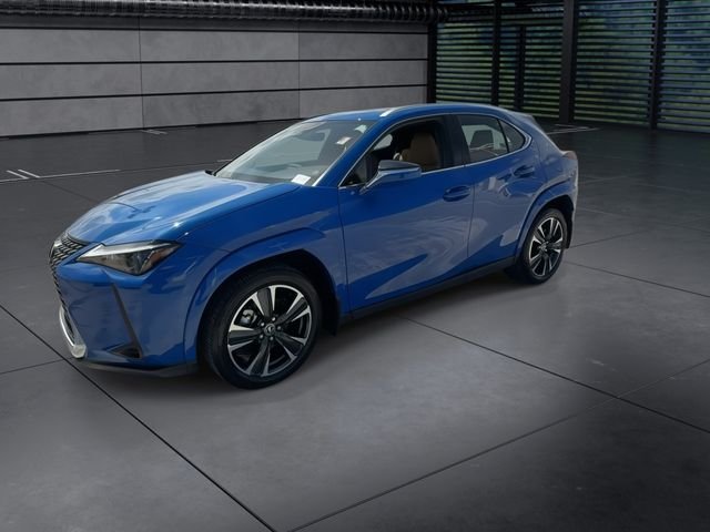 Certified Used 2025  Lexus 300h Premium image 4