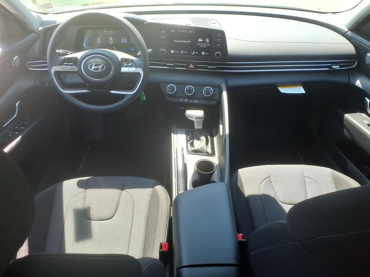 New 2026 Serenity White Hyundai SE image 16